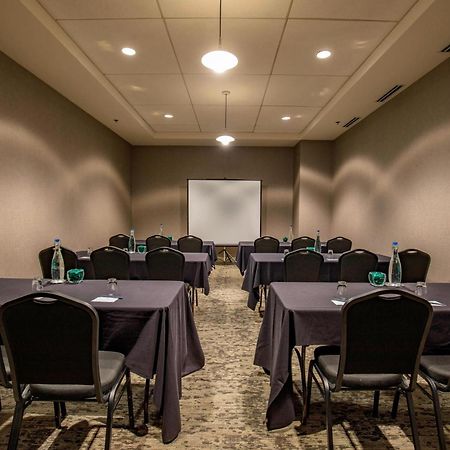 Residence Inn By Marriott Chicago Downtown/River North מראה חיצוני תמונה