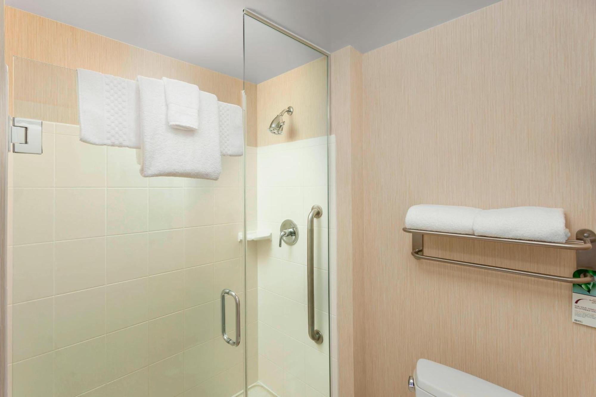 Residence Inn By Marriott Chicago Downtown/River North מראה חיצוני תמונה