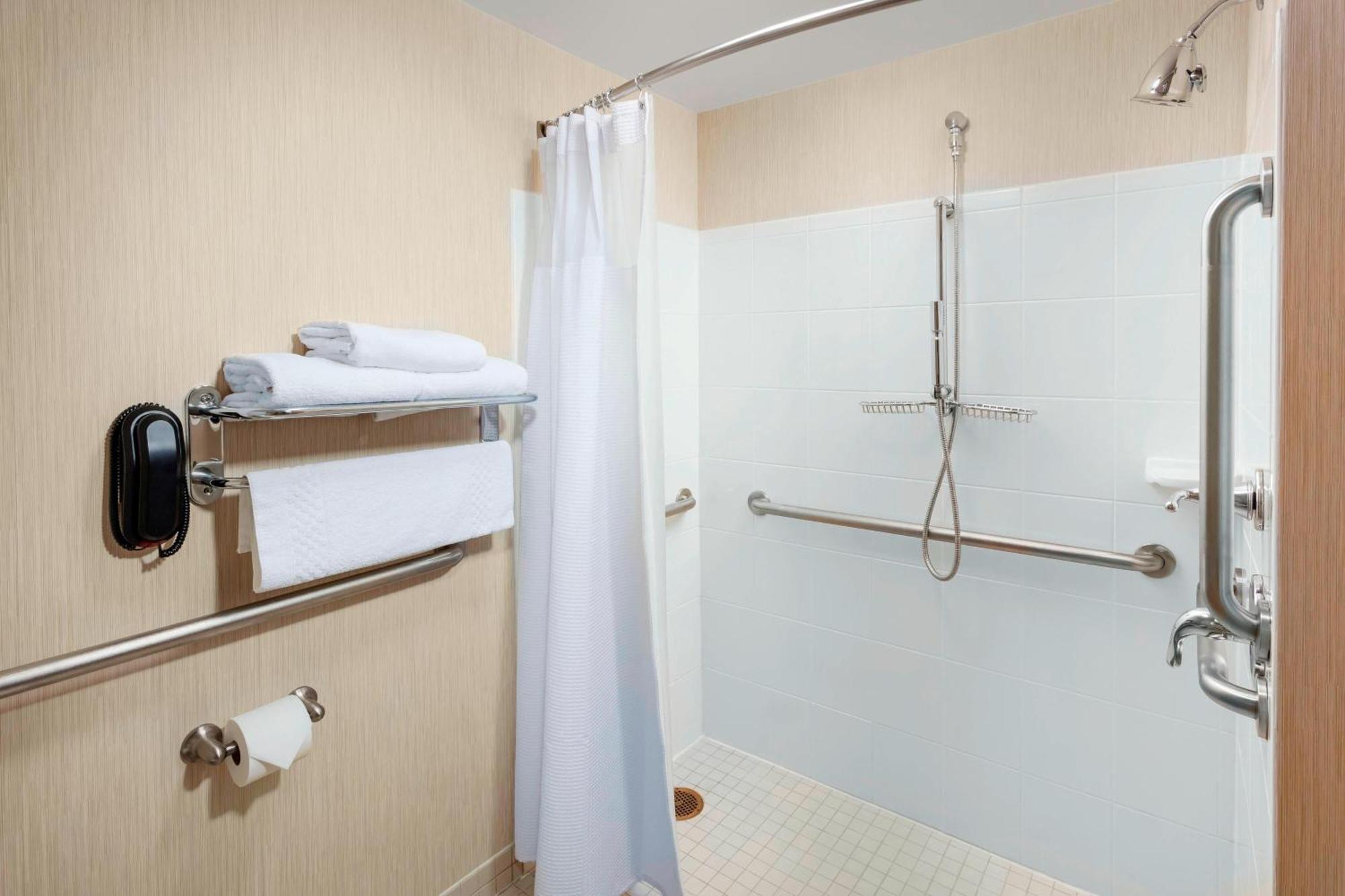 Residence Inn By Marriott Chicago Downtown/River North מראה חיצוני תמונה