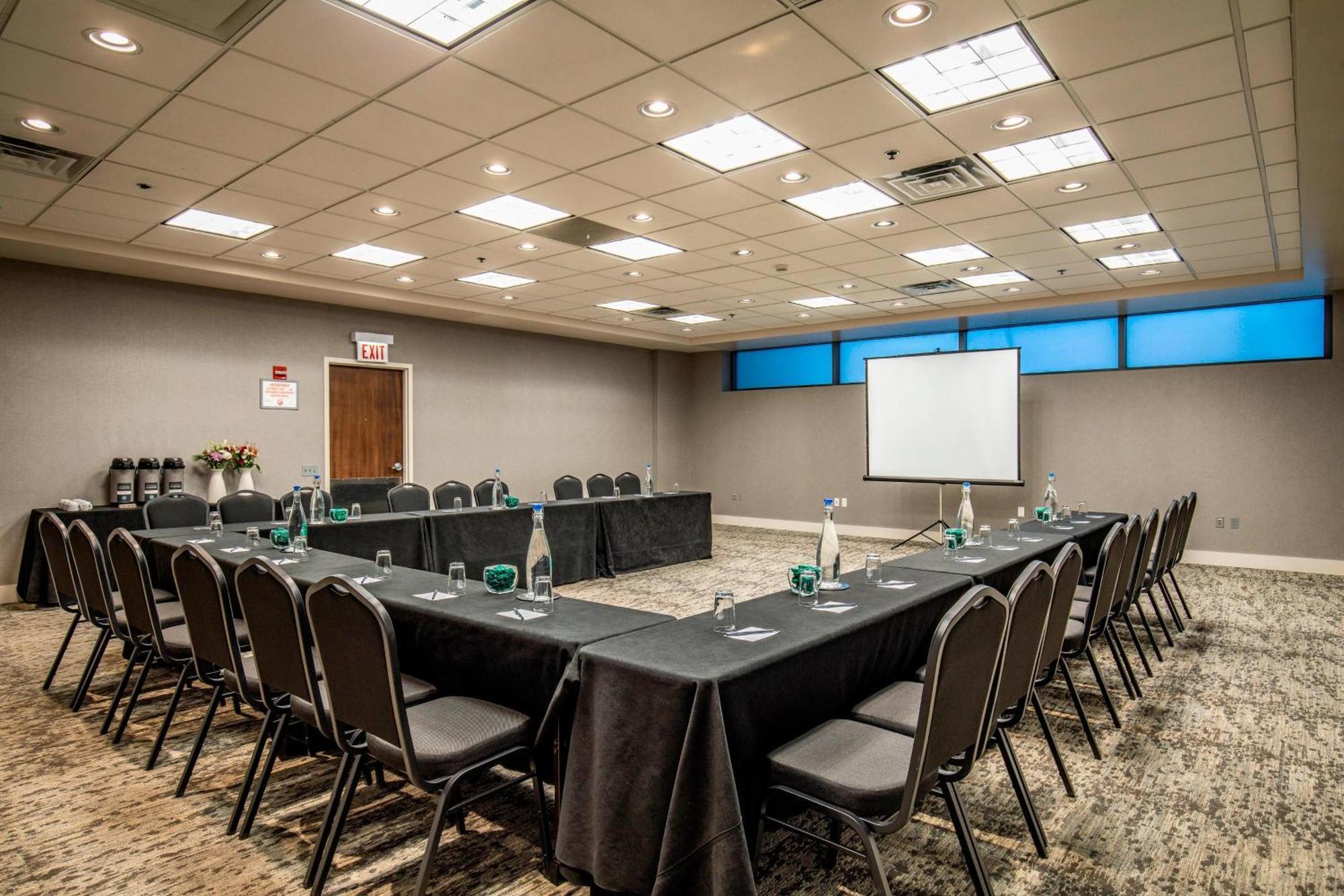 Residence Inn By Marriott Chicago Downtown/River North מראה חיצוני תמונה