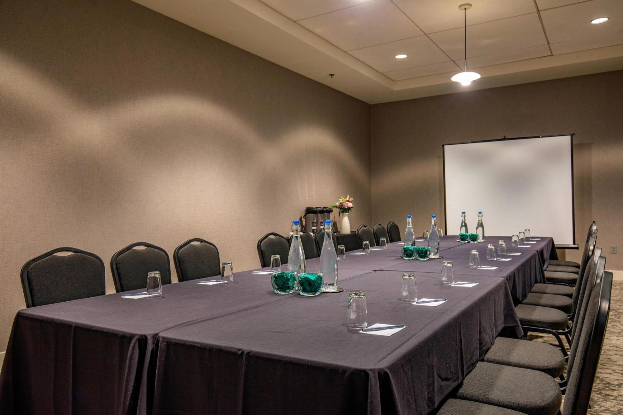 Residence Inn By Marriott Chicago Downtown/River North מראה חיצוני תמונה